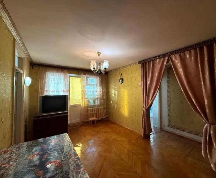 Квартира, 2-кімн., Харьков, ХТЗ, Индустриальный просп. (Фрунзе проспект)