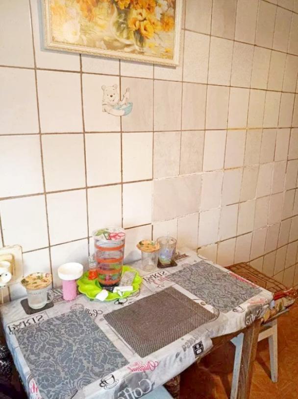 Квартира, 2-кімн., Харьков, 606м/р, Тракторостроителей просп.