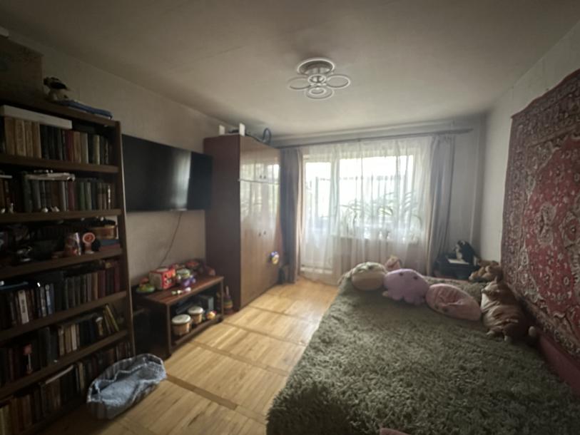 Квартира, 2-кімн., Чугуев, Чугуевский район, Авиатор мкр