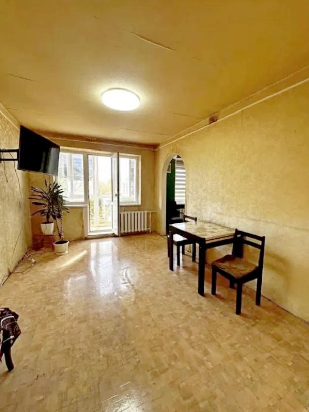 Квартира, 3-кімн., Харьков, Новые Дома, Жасминовый б-р (Слинько Петра)