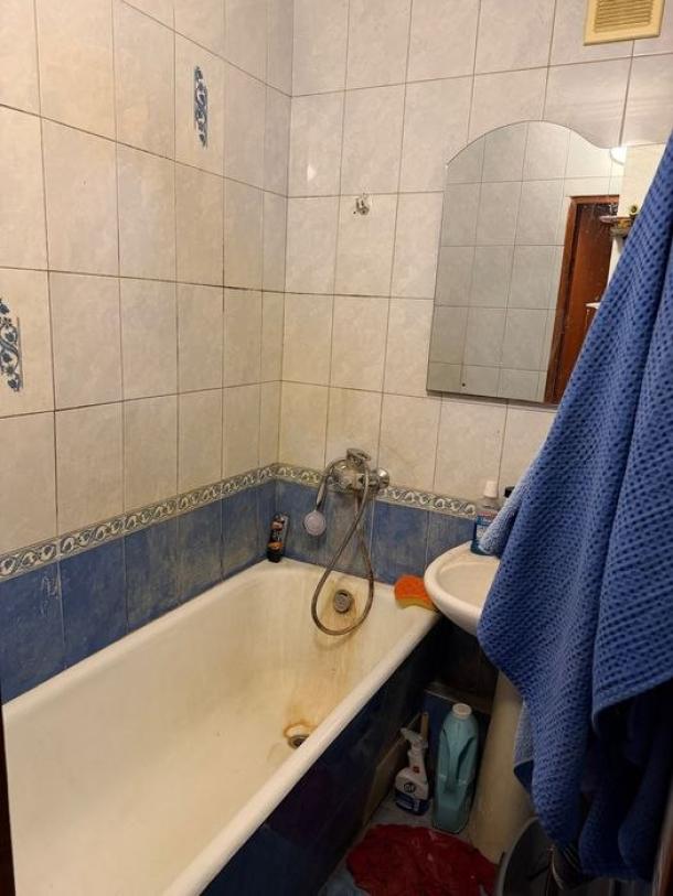 Квартира, 3-кімн., Харьков, 524м/р, Академика Павлова