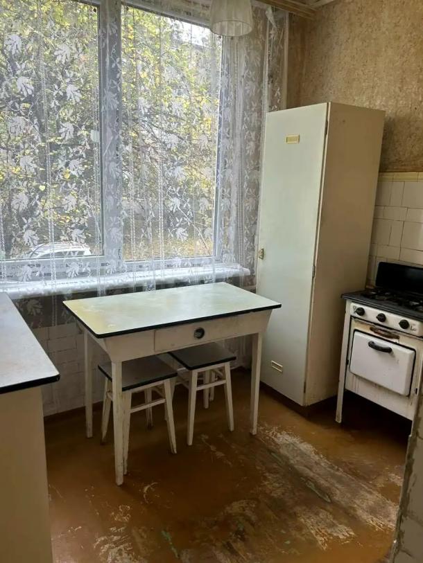 Квартира, 2-кімн., Харьков, Павлово Поле, 23 Августа