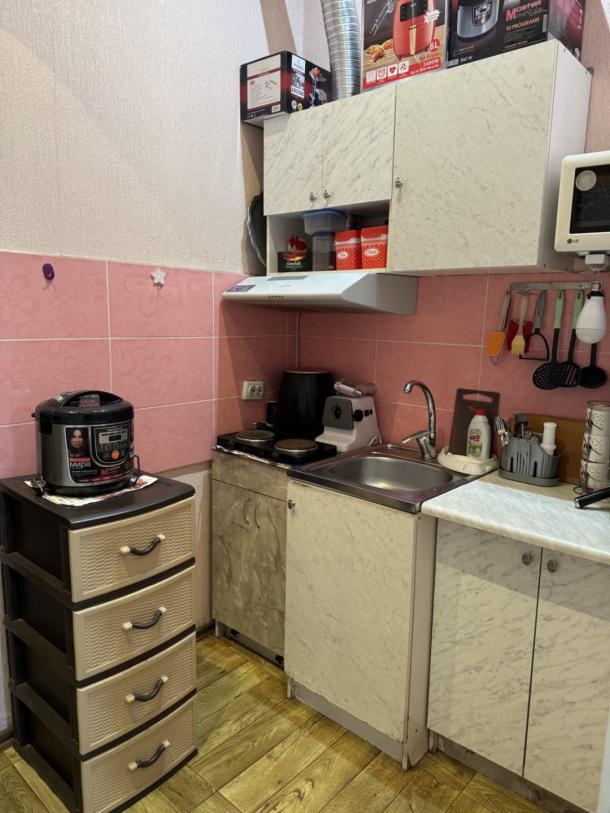 Купить гостинка, Харьков, Центральный рынок метро, Пантелеймона Кулиша(Котлова)