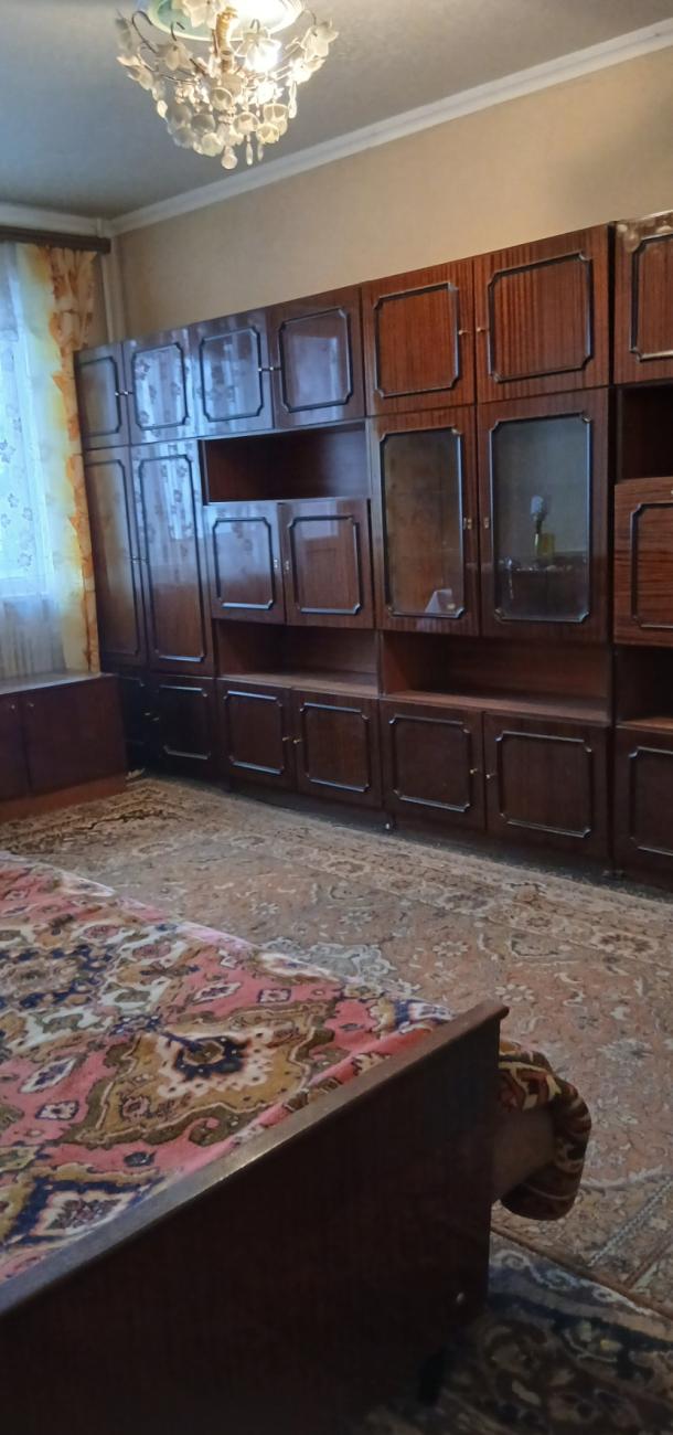 Квартира, 3-кімн., Харьков, 656м/р, Юбилейный пр. (50 лет ВЛКСМ пр.)