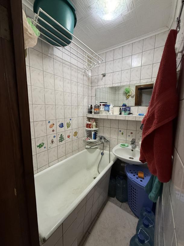 Квартира, 3-кімн., Харьков, 604м/р, Юбилейный пр. (50 лет ВЛКСМ пр.)