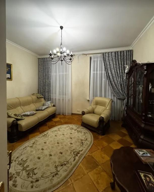 Квартира, 3-кімн., Харьков, Холодная Гора, Кандаурова