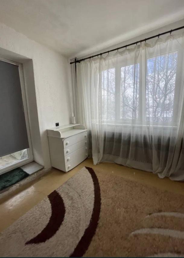 Квартира, 2-кімн., Харьков, Холодная Гора, Титаренковский пер.