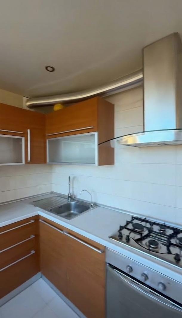 Квартира, 3-кімн., Харьков, 607м/р, Тракторостроителей просп.
