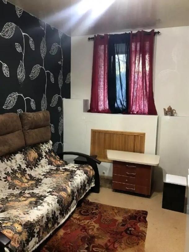 Купить гостинка, Харьков, ОДЕССКАЯ, Аэрокосмический просп. (Гагарина проспект)
