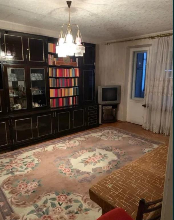 Квартира, 3-кімн., Харьков, Сосновая горка, Космическая