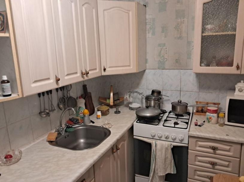 Квартира, 2-кімн., Харьков, 607м/р, Тракторостроителей просп.