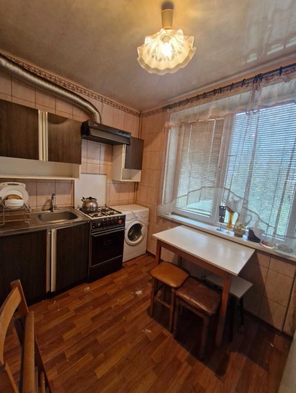 Квартира, 2-кімн., Харьков, 608м/р, Валентиновская