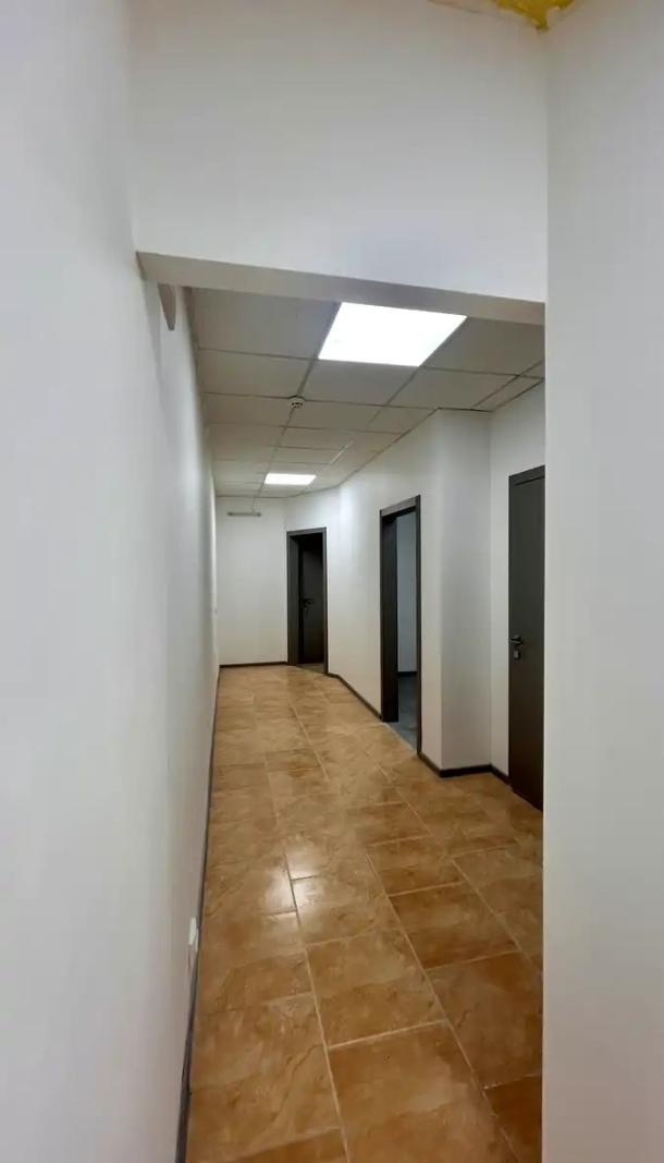 Квартира, 3-кімн., Харьков, 605м/р, Тракторостроителей просп.