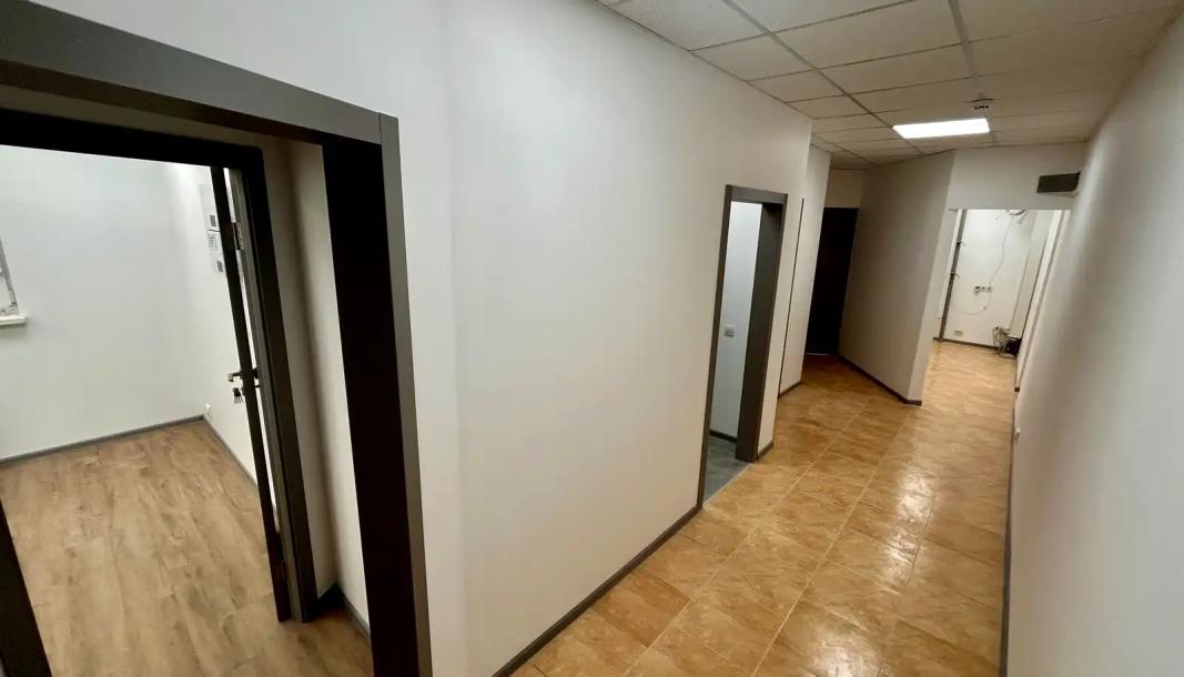 Квартира, 3-кімн., Харьков, 605м/р, Тракторостроителей просп.