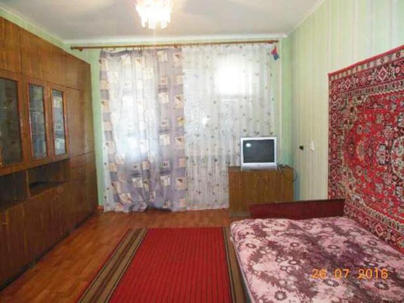 Квартира, 1-кімн., Харьков, Песочин, Набережный взд