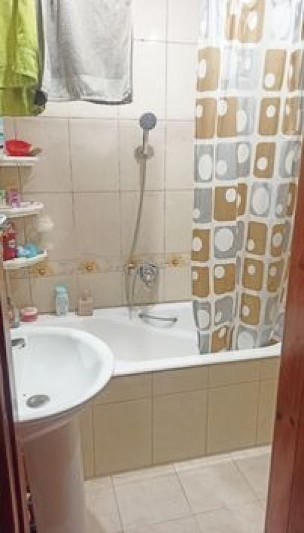 Квартира, 3-кімн., Дергачи, Дергачевский район, Садовая (Чубаря, Советская, Свердлова)