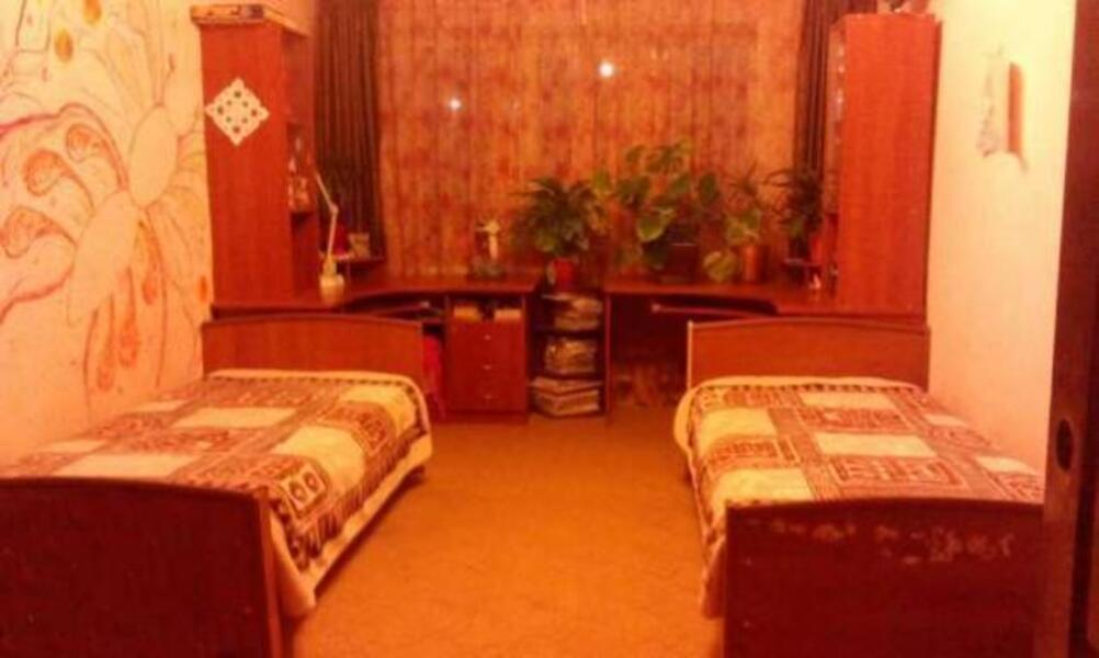 Квартира, 3-кімн., Харьков, Холодная Гора, Полтавский Шлях