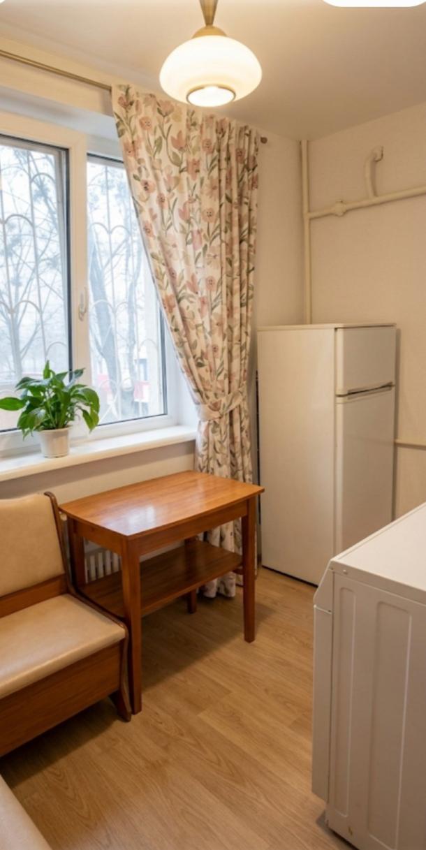 Квартира, 1-кімн., Харьков, 5 Северная Салтовка, Гвардейцев Широнинцев