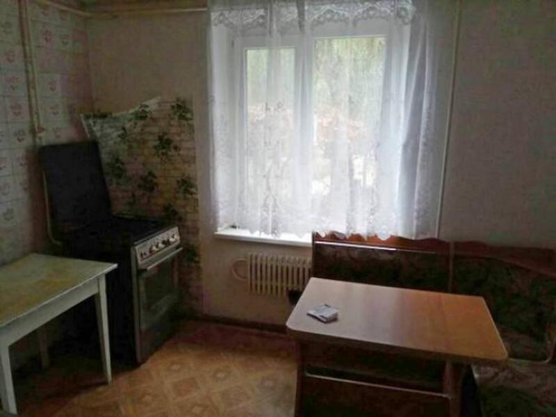 Квартира, 2-комн., Гуты, Богодуховский район, Зеленая (Артема, Колхозная)