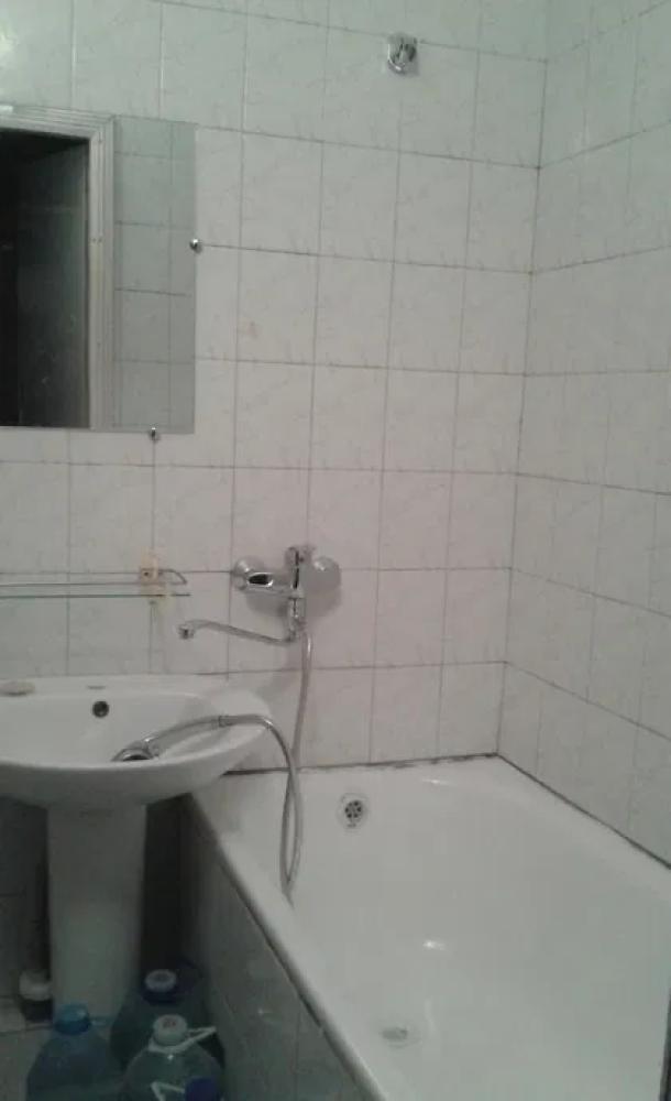 Квартира, 2-кімн., Харьков, 522м/р, Валентиновская