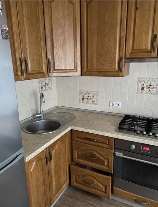 Квартира, 3-кімн., Харьков, Песочин, Кушнарева