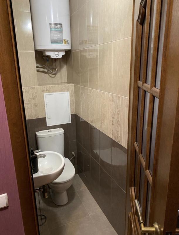 Квартира, 3-кімн., Харьков, Песочин, Кушнарева