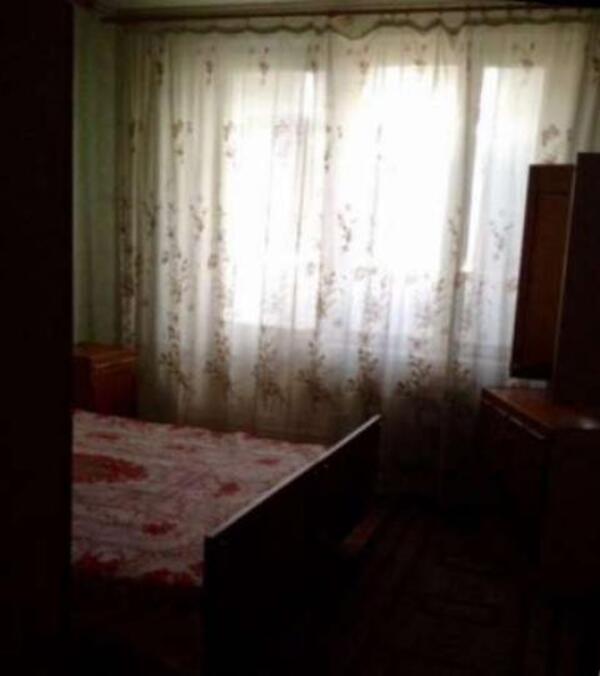 Квартира, 3-кімн., Харьков, Холодная Гора, Баварский пер.