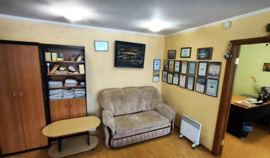 Квартира, 2-кімн., Харьков, Центр, Героев Харькова пр-т