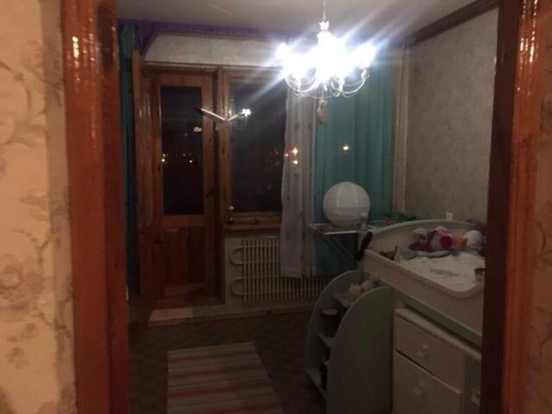 Квартира, 4-кімн., Харьков, Залютино, Борзенко