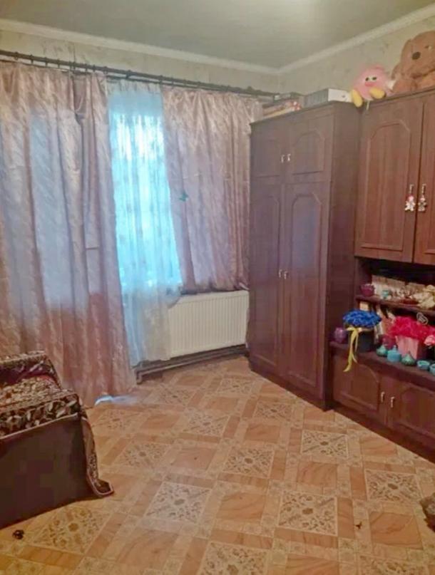 Квартира, 3-кімн., Новопокровка, Чугуевский район, Петровского (пригород)