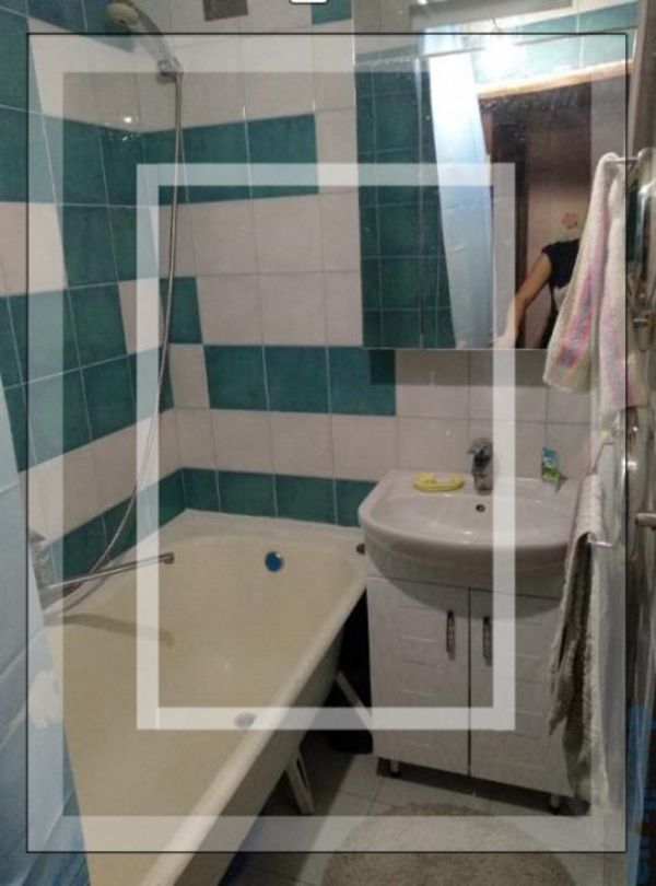 Квартира, 3-кімн., Харьков, 602м/р, Владислава Зубенко (Тимуровцев)