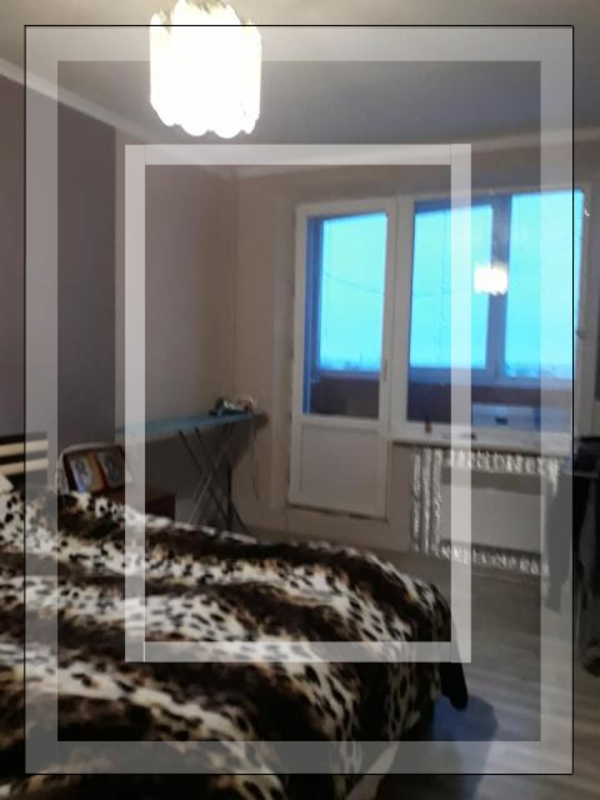 Квартира, 3-кімн., Змиев, Змиевской район, Пролетарское шоссе