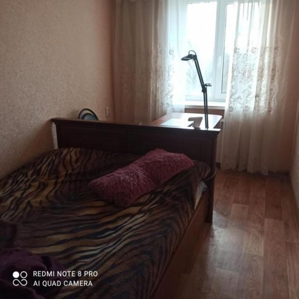 Квартира, 2-кімн., Харьков, Гагарина метро , Гимназическая наб. (Красношкольная набережная)