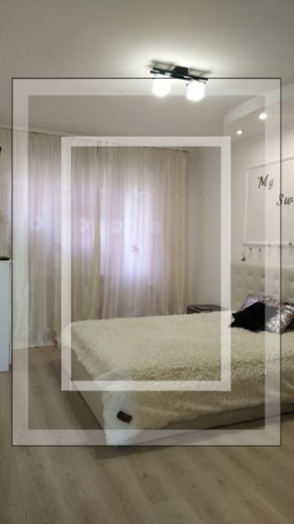 Квартира, 2-кімн., Харьков, Восточный, Мира