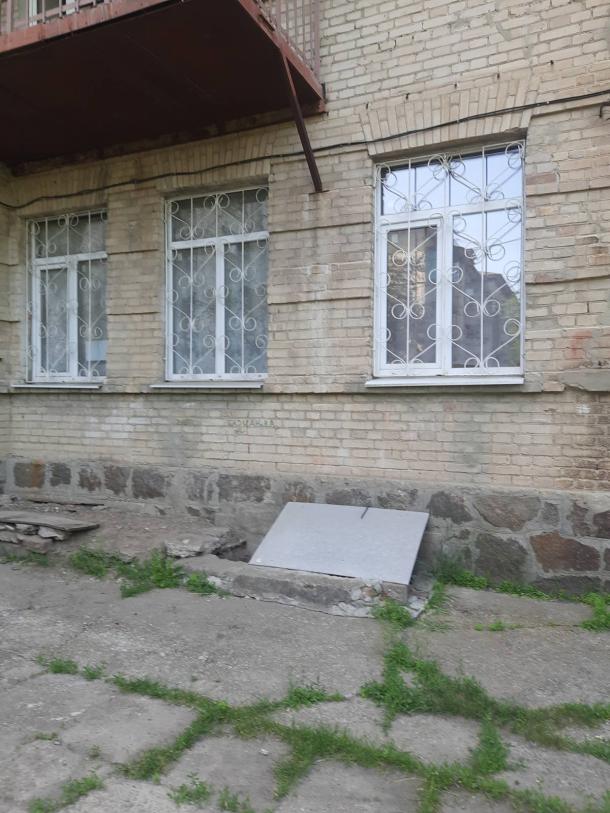 Квартира, 2-кімн., Эсхар, Чугуевский район, Молодежная