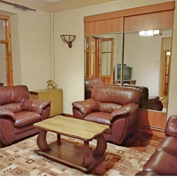 Квартира, 3-кімн., Харьков, Нагорный, Сумская