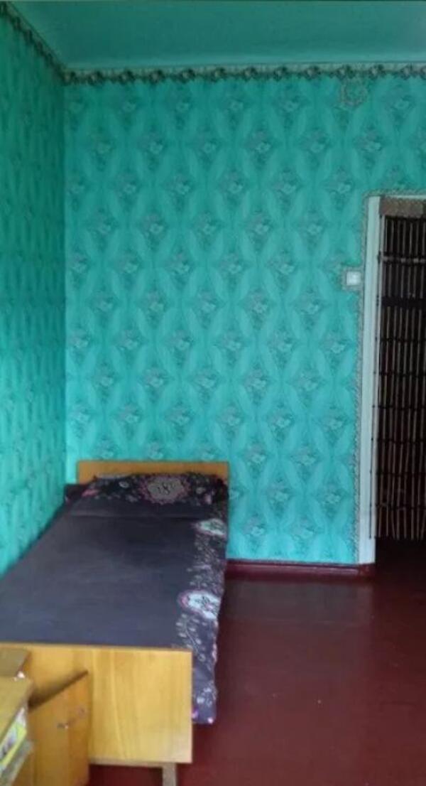 Комната, Харьков, ХТЗ, Библика