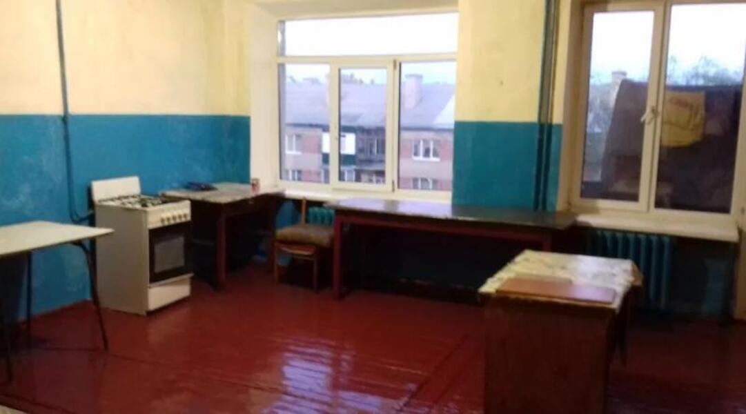 Комната, Харьков, ХТЗ, Библика