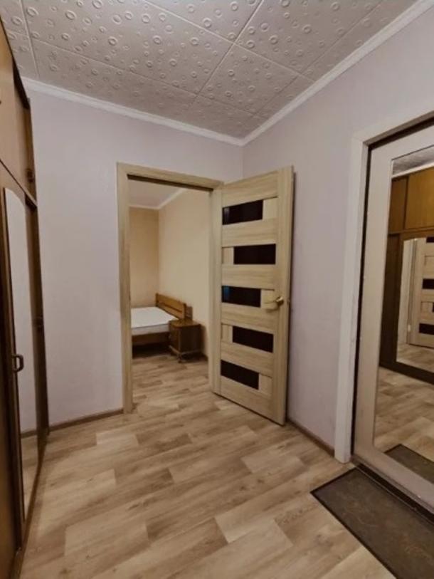 Квартира, 2-кімн., Харьков, Залютино, Борзенко