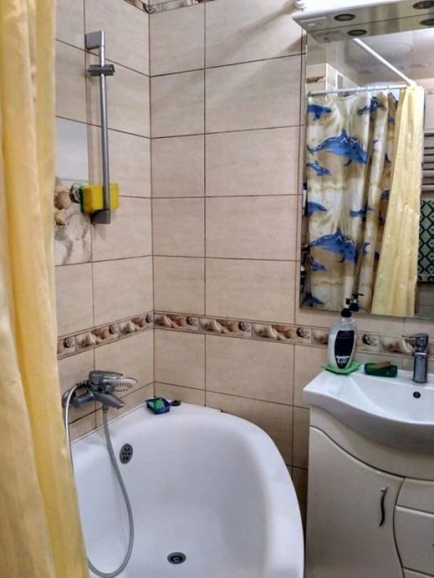 Квартира, 3-кімн., Харьков, 625м/р, Амосова