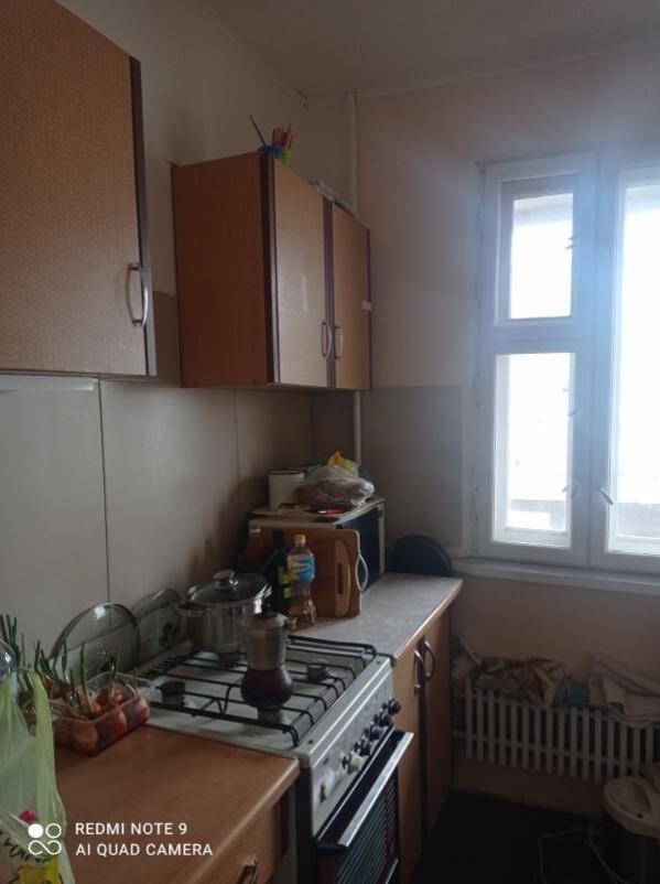 Квартира, 1-кімн., Харьков, Рогань жилмассив, Зубарева