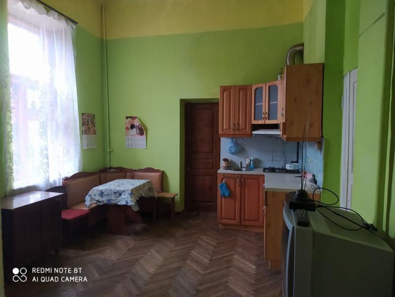 Квартира, 3-кімн., Харьков, Южный Вокзал, Полтавский Шлях