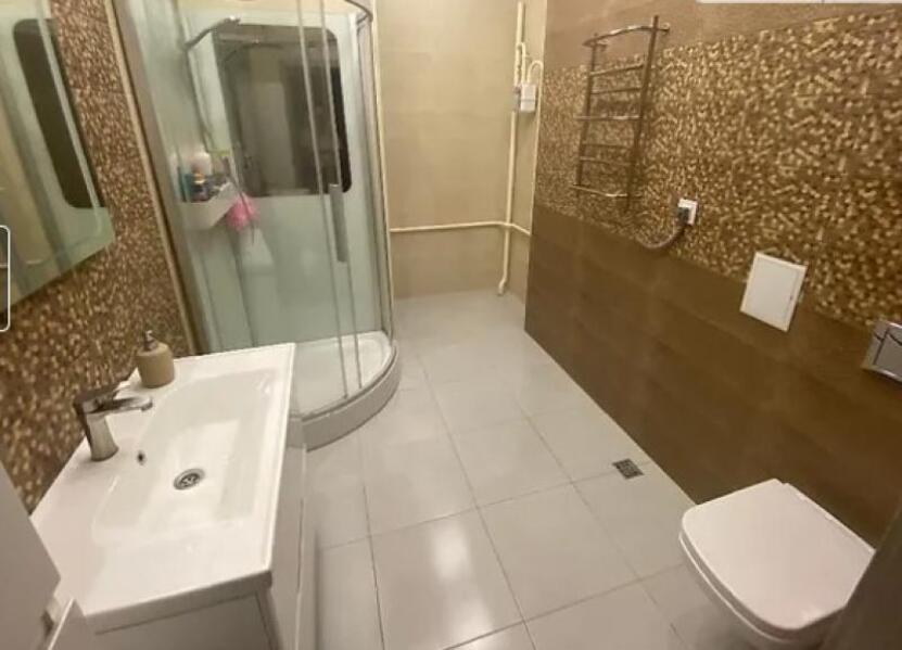 Квартира, 3-кімн., Харьков, Центральный рынок метро, Дмитриевская