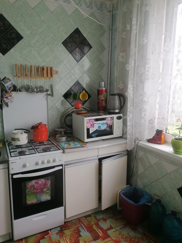 Квартира, 3-кімн., Хроли, Харьковский район, Олимпийская (Ворошилова)