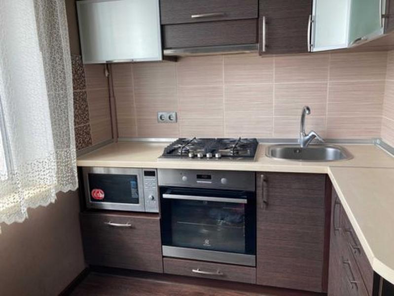 Квартира, 3-кімн., Харьков, 656м/р, Гвардейцев Широнинцев