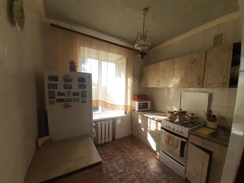 Квартира, 3-кімн., Чугуев, Чугуевский район, Авиатор мкр