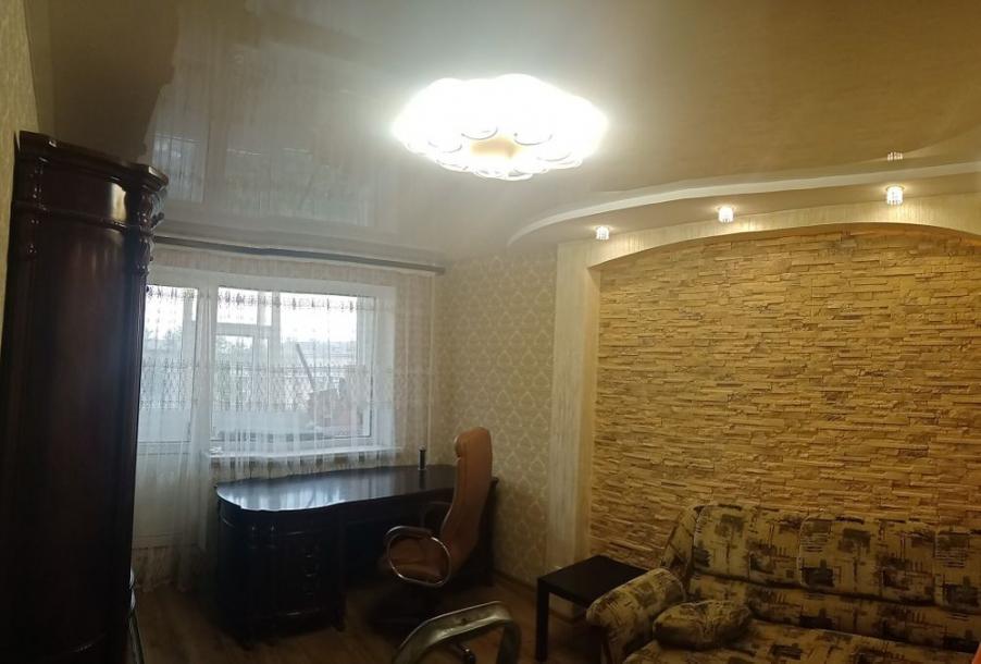 Квартира, 3-кімн., Харьков, Шатиловка, Науки пр.
