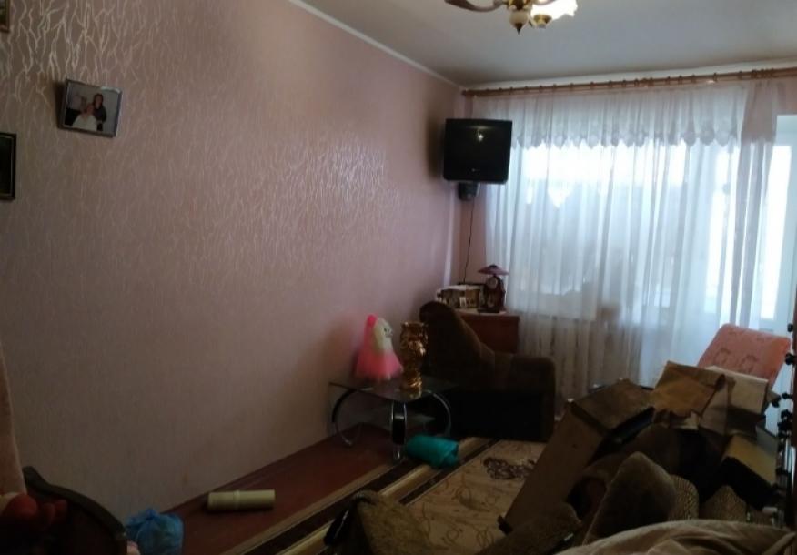 Квартира, 2-кімн., Чугуев, Чугуевский район, Карбышева