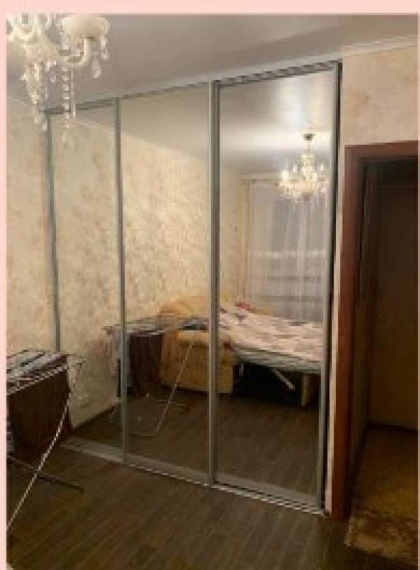 Квартира, 3-кімн., Харьков, 533м/р, Тракторостроителей просп.