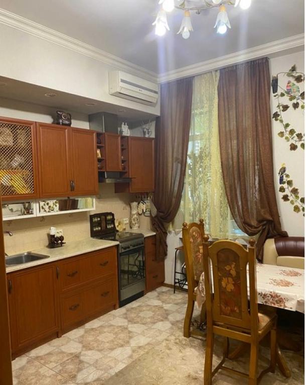 Квартира, 2-кімн., Харьков, Нагорный, Мироносицкая